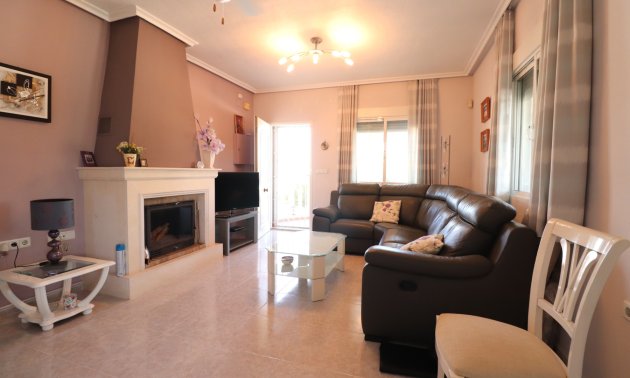 Reventa - Finca -
Catral - Catral - Country