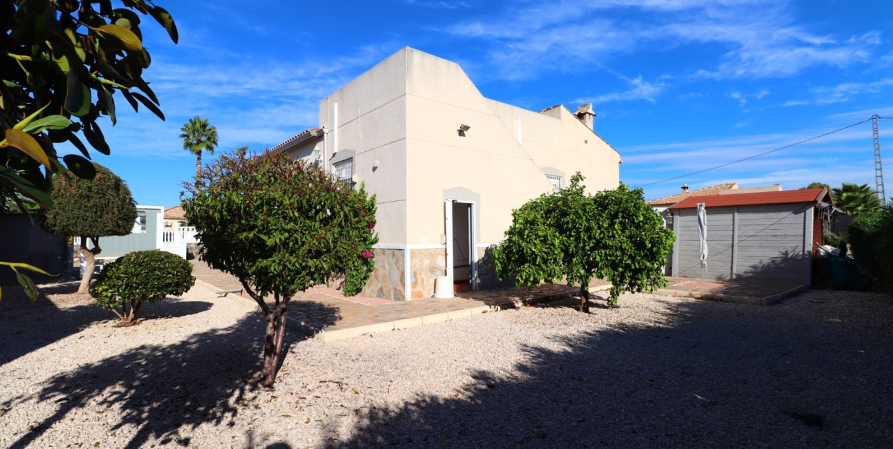 Reventa - Finca -
Catral - Catral - Country