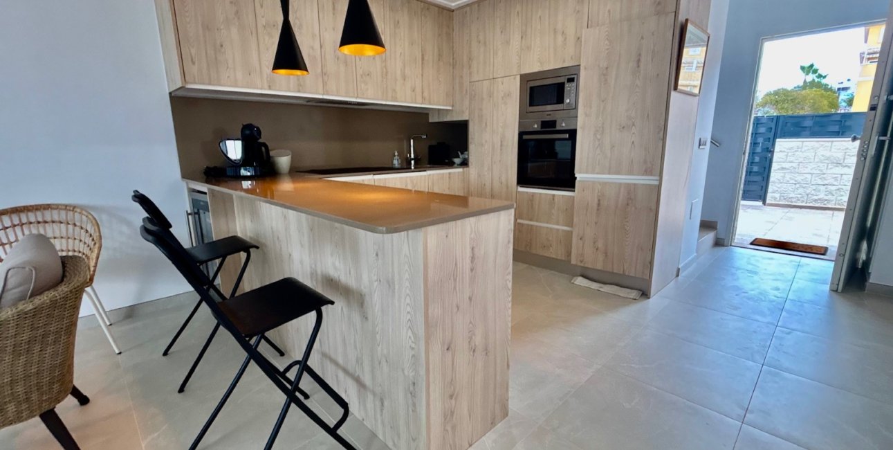 Resale - Villa -
Benijofar - Benijofar - Village