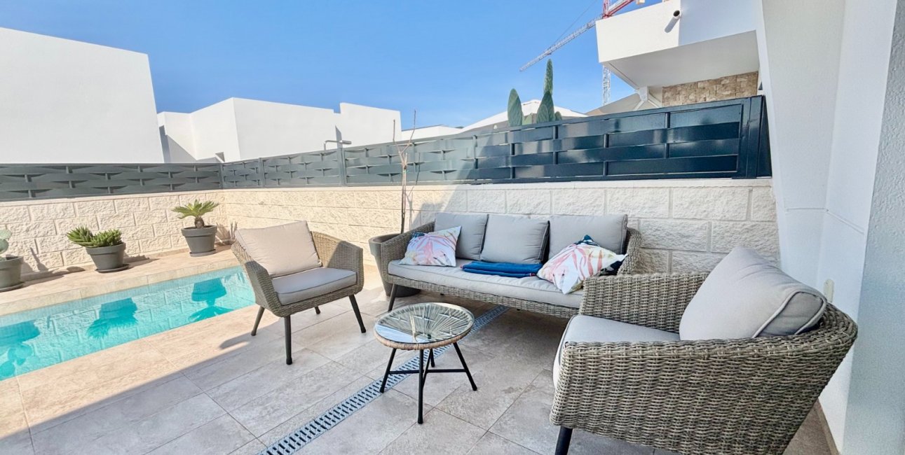 Resale - Villa -
Benijofar - Benijofar - Village