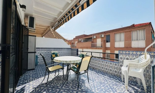 Resale - Apartment / flat -
Torrevieja - La Mata