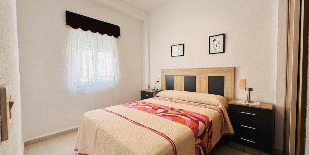 Resale - Apartment / flat -
Torrevieja - La Mata