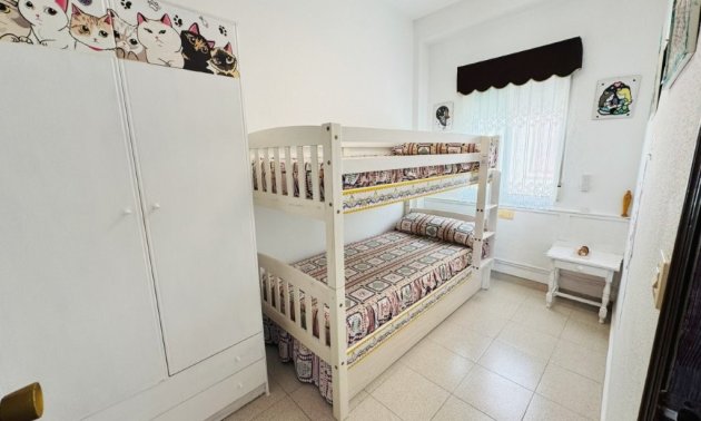 Resale - Apartment / flat -
Torrevieja - La Mata