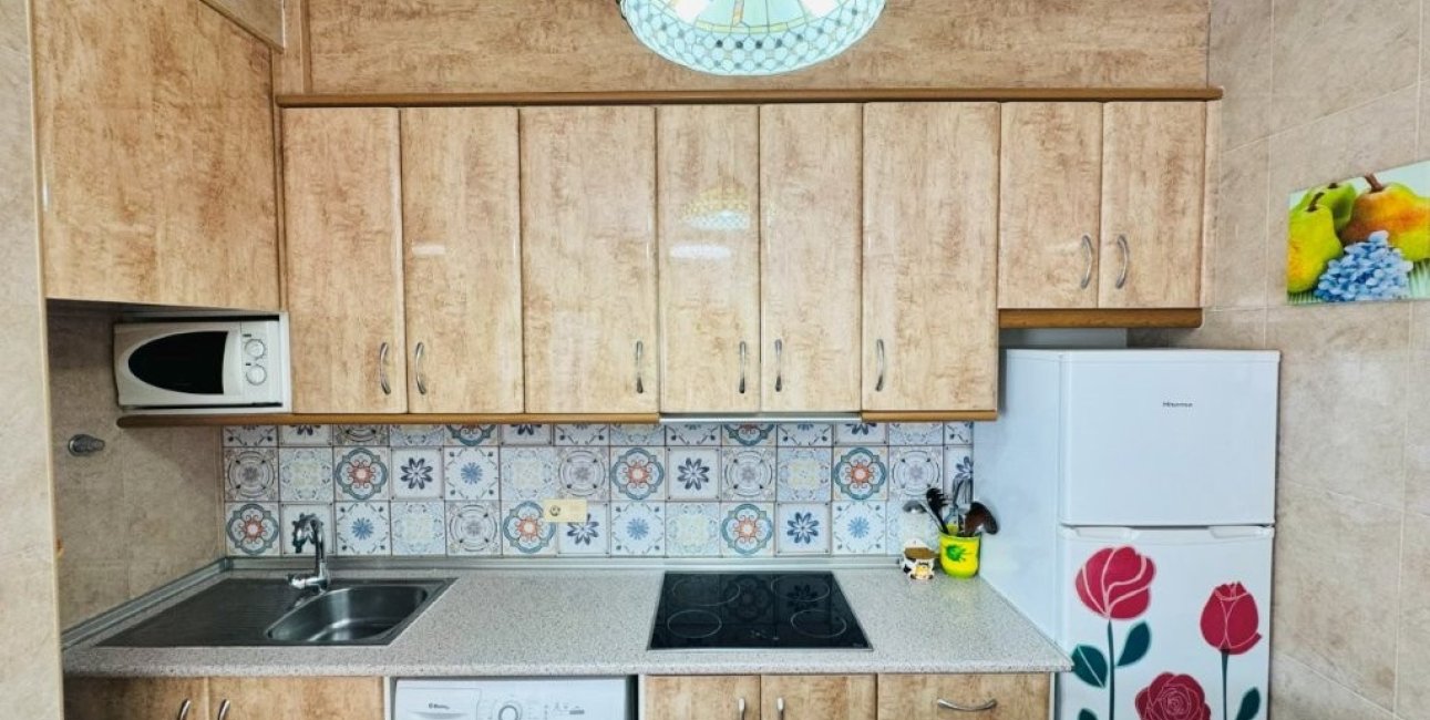 Resale - Apartment / flat -
Torrevieja - La Mata