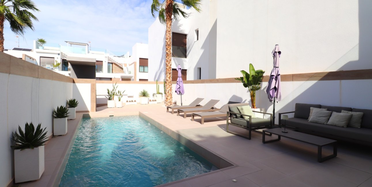 Resale - Townhouse -
Benijofar - Benijofar - Village