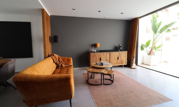 Resale - Townhouse -
Benijofar - Benijofar - Village