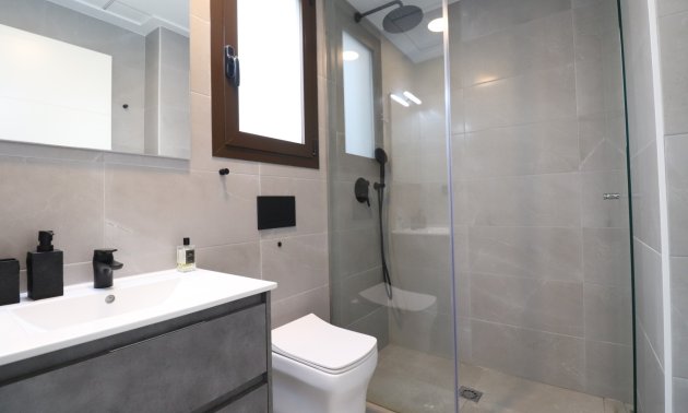 Resale - Townhouse -
Benijofar - Benijofar - Village