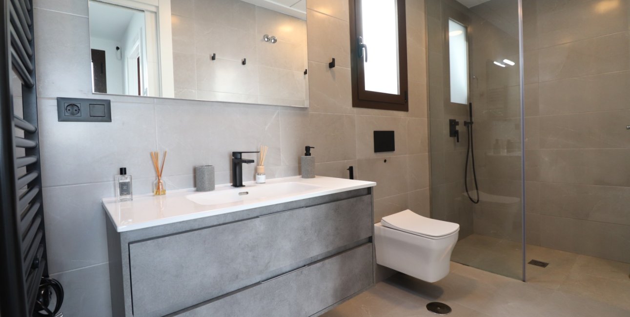 Resale - Townhouse -
Benijofar - Benijofar - Village