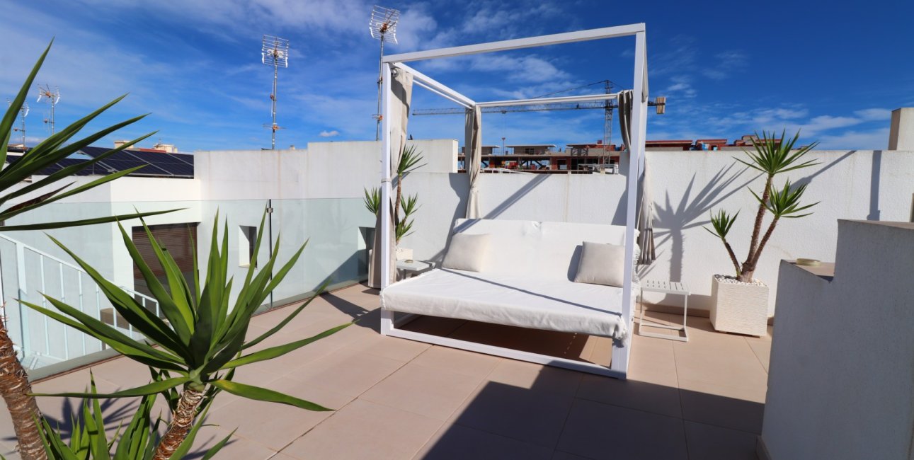 Resale - Townhouse -
Benijofar - Benijofar - Village