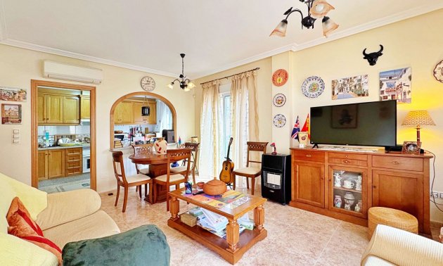 Resale - Townhouse -
Orihuela Costa - Villamartín