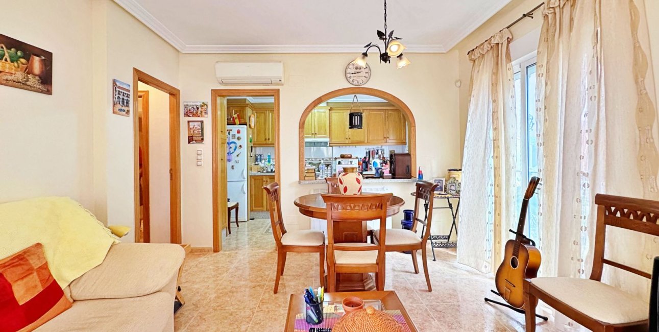 Resale - Townhouse -
Orihuela Costa - Villamartín