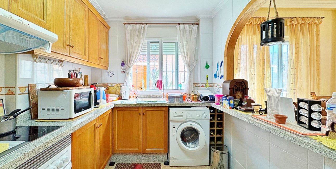 Resale - Townhouse -
Orihuela Costa - Villamartín