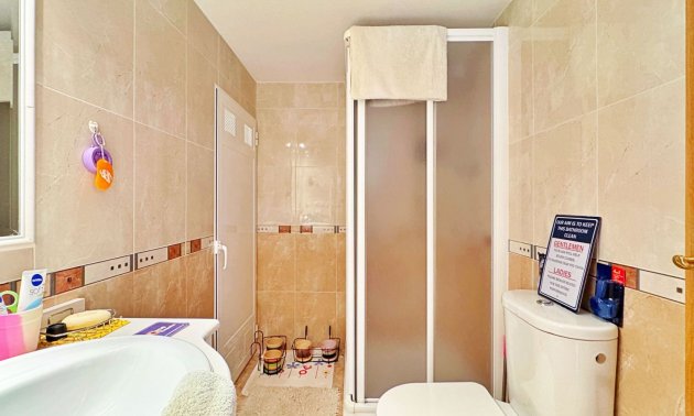 Resale - Townhouse -
Orihuela Costa - Villamartín