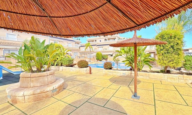 Resale - Townhouse -
Orihuela Costa - Villamartín