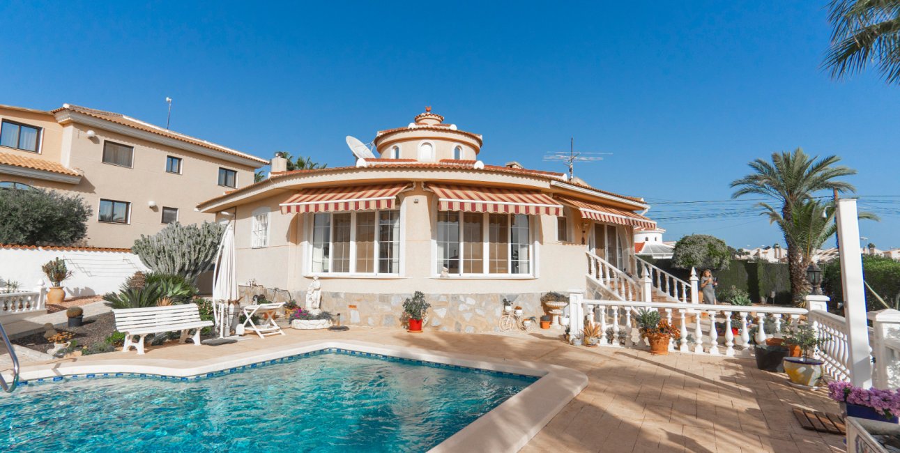 Reventa - Villa -
Ciudad Quesada - Ciudad Quesada - Town