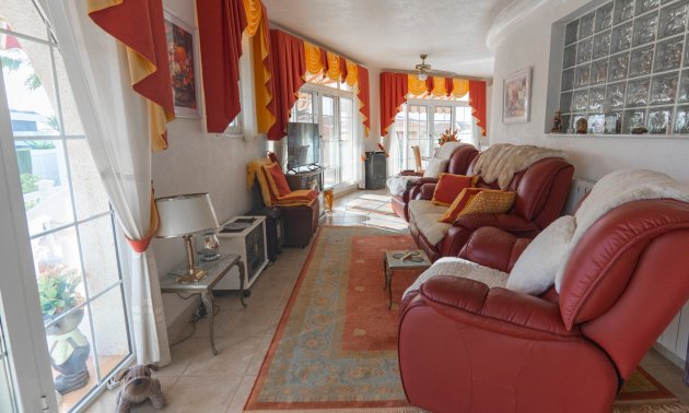 Reventa - Villa -
Ciudad Quesada - Ciudad Quesada - Town