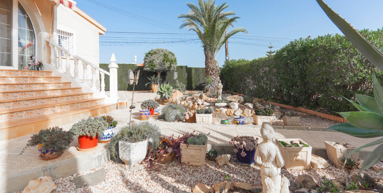 Reventa - Villa -
Ciudad Quesada - Ciudad Quesada - Town