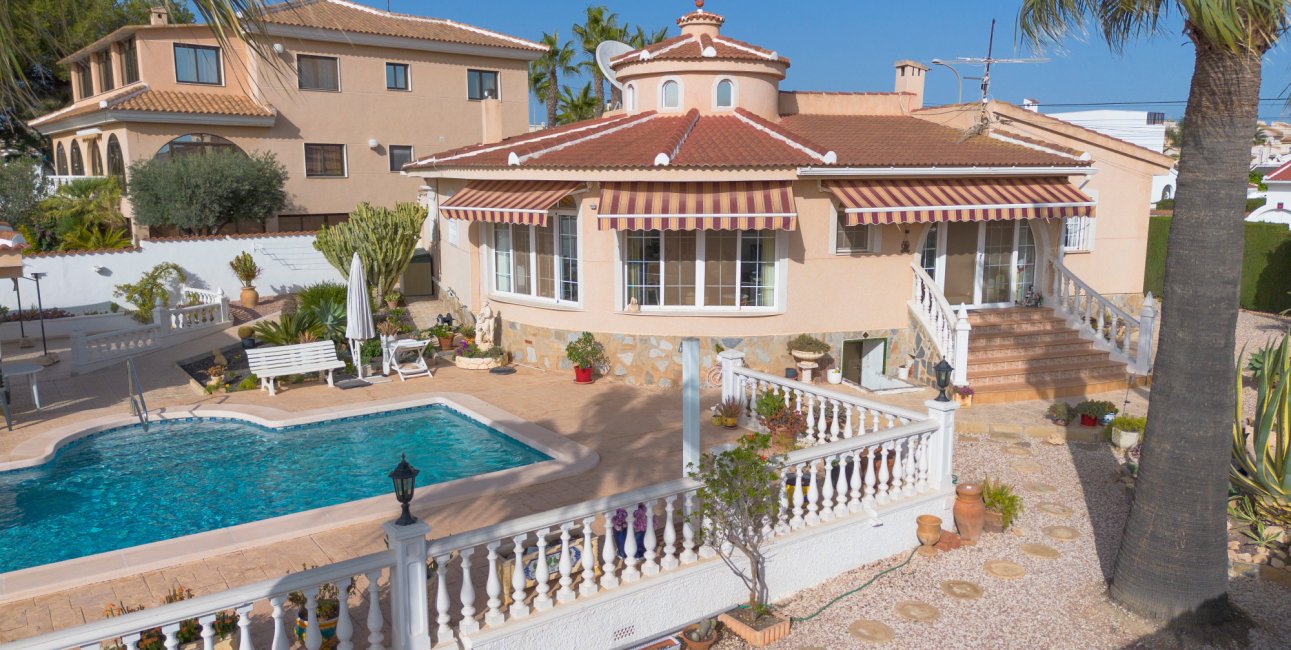 Reventa - Villa -
Ciudad Quesada - Ciudad Quesada - Town