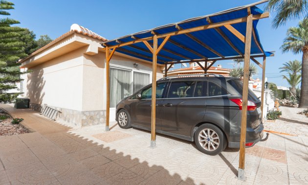 Reventa - Villa -
Ciudad Quesada - Ciudad Quesada - Town