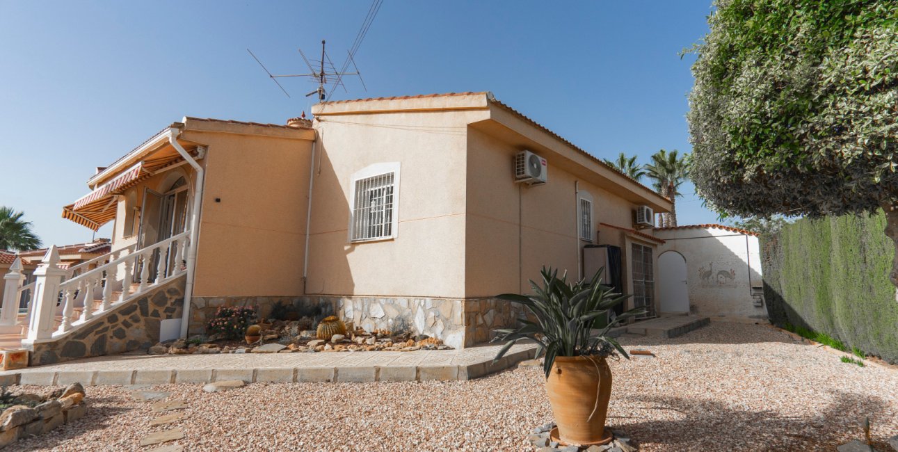 Reventa - Villa -
Ciudad Quesada - Ciudad Quesada - Town