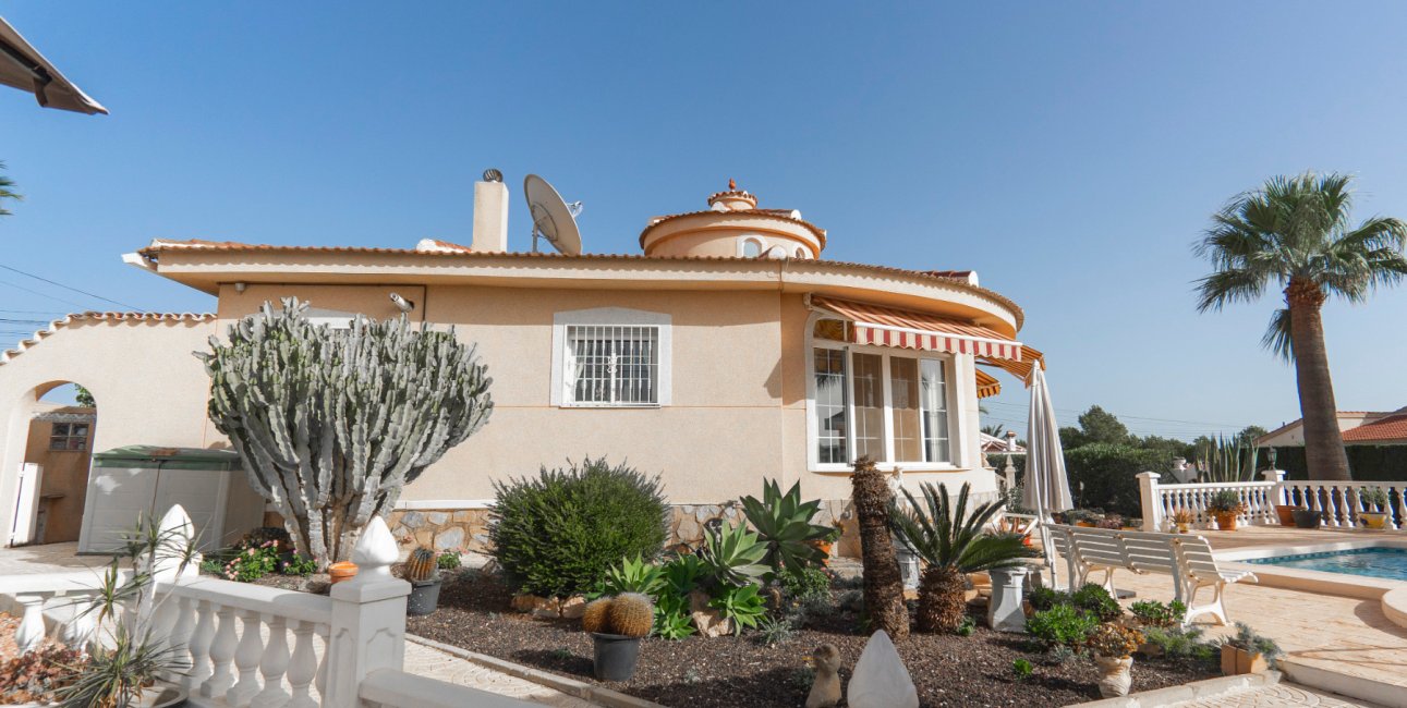 Reventa - Villa -
Ciudad Quesada - Ciudad Quesada - Town