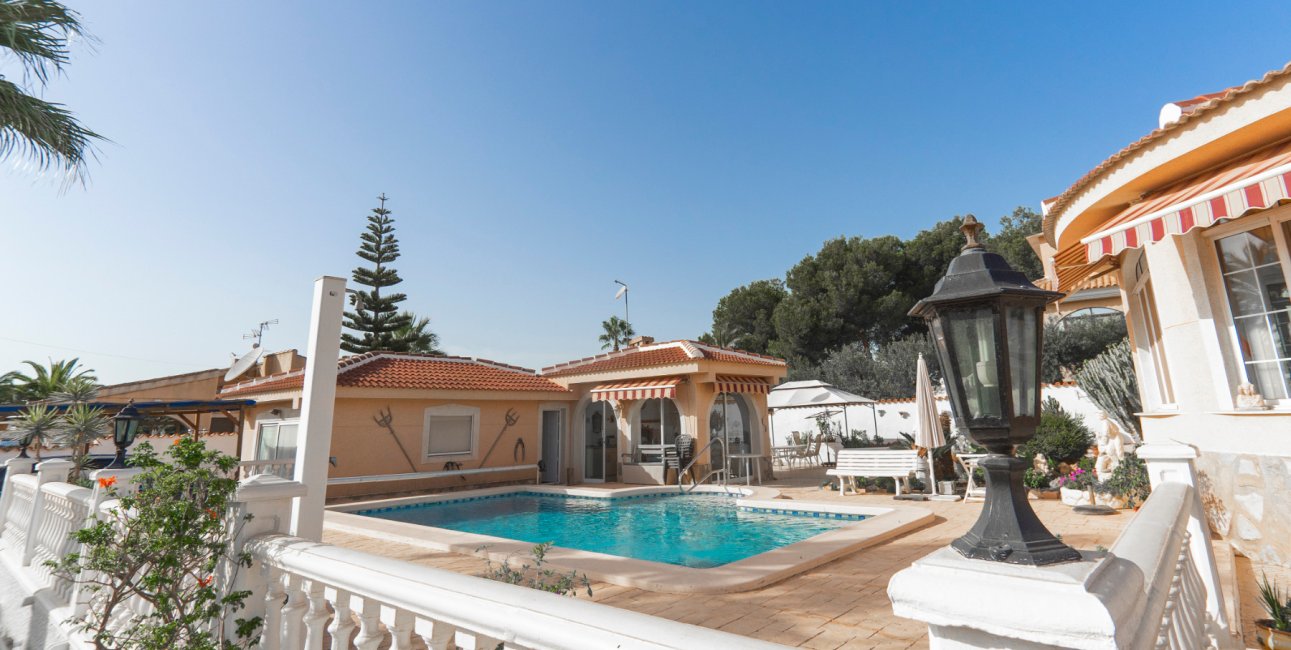 Reventa - Villa -
Ciudad Quesada - Ciudad Quesada - Town