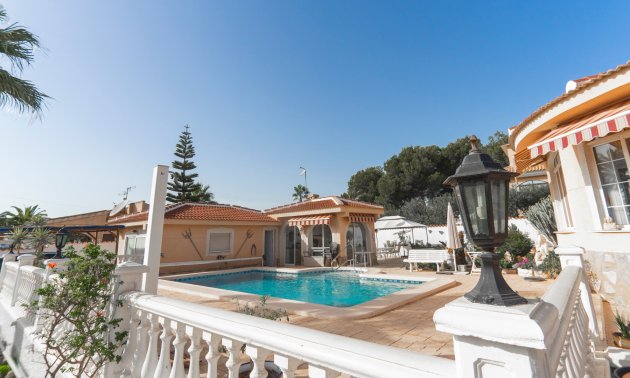 Reventa - Villa -
Ciudad Quesada - Ciudad Quesada - Town