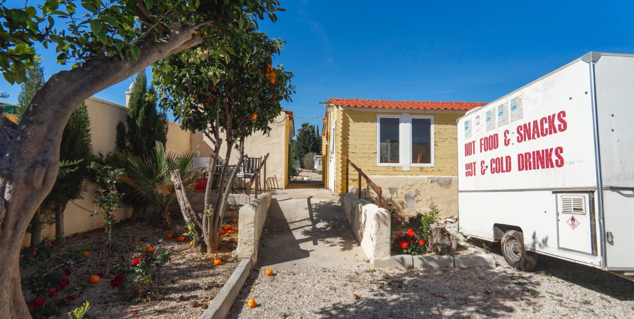 Resale - Country House -
Los Montesinos - Los Montesinos - Country