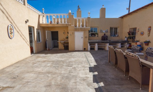 Resale - Country House -
Los Montesinos - Los Montesinos - Country