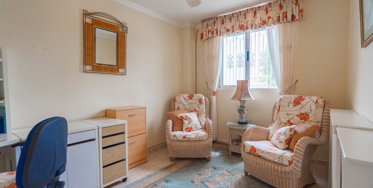 Reventa - Villa -
Ciudad Quesada - La Marquesa