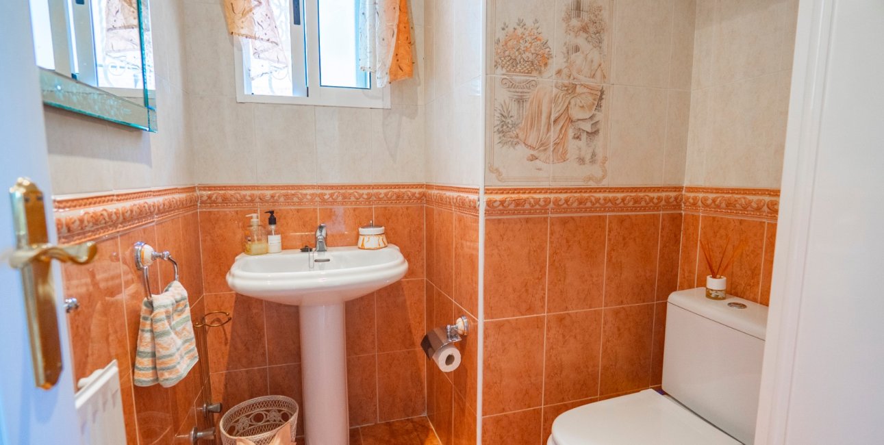 Reventa - Villa -
Ciudad Quesada - La Marquesa