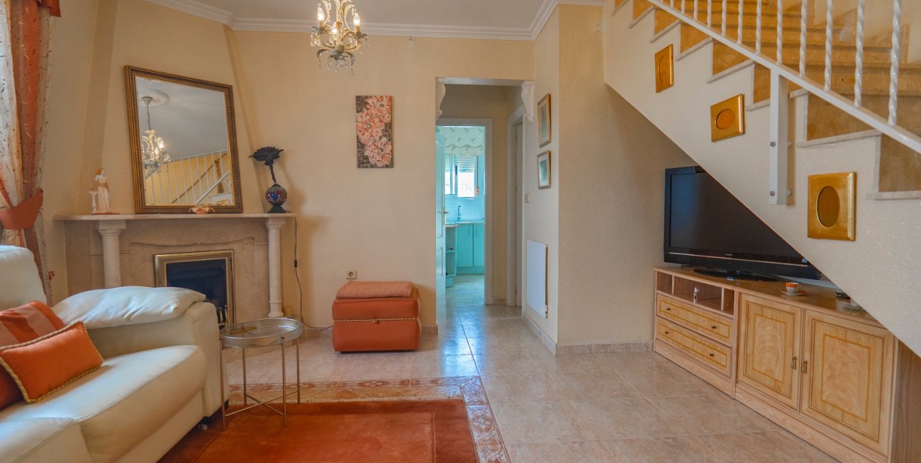 Reventa - Villa -
Ciudad Quesada - La Marquesa