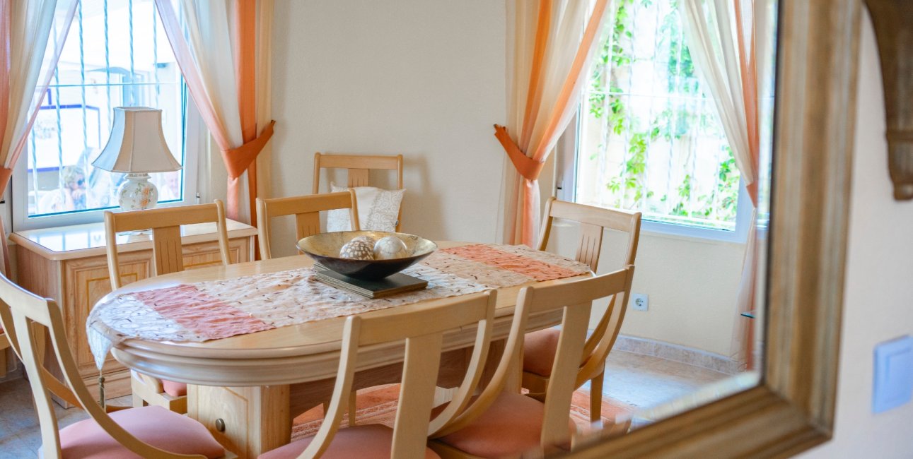 Reventa - Villa -
Ciudad Quesada - La Marquesa