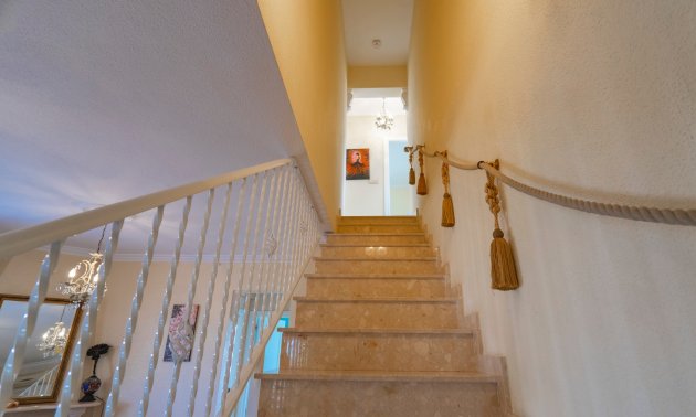 Reventa - Villa -
Ciudad Quesada - La Marquesa