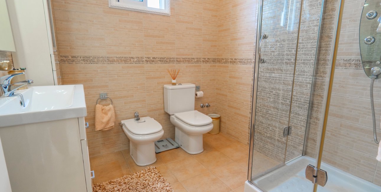 Reventa - Villa -
Ciudad Quesada - La Marquesa