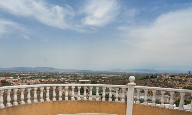 Reventa - Villa -
Ciudad Quesada - La Marquesa