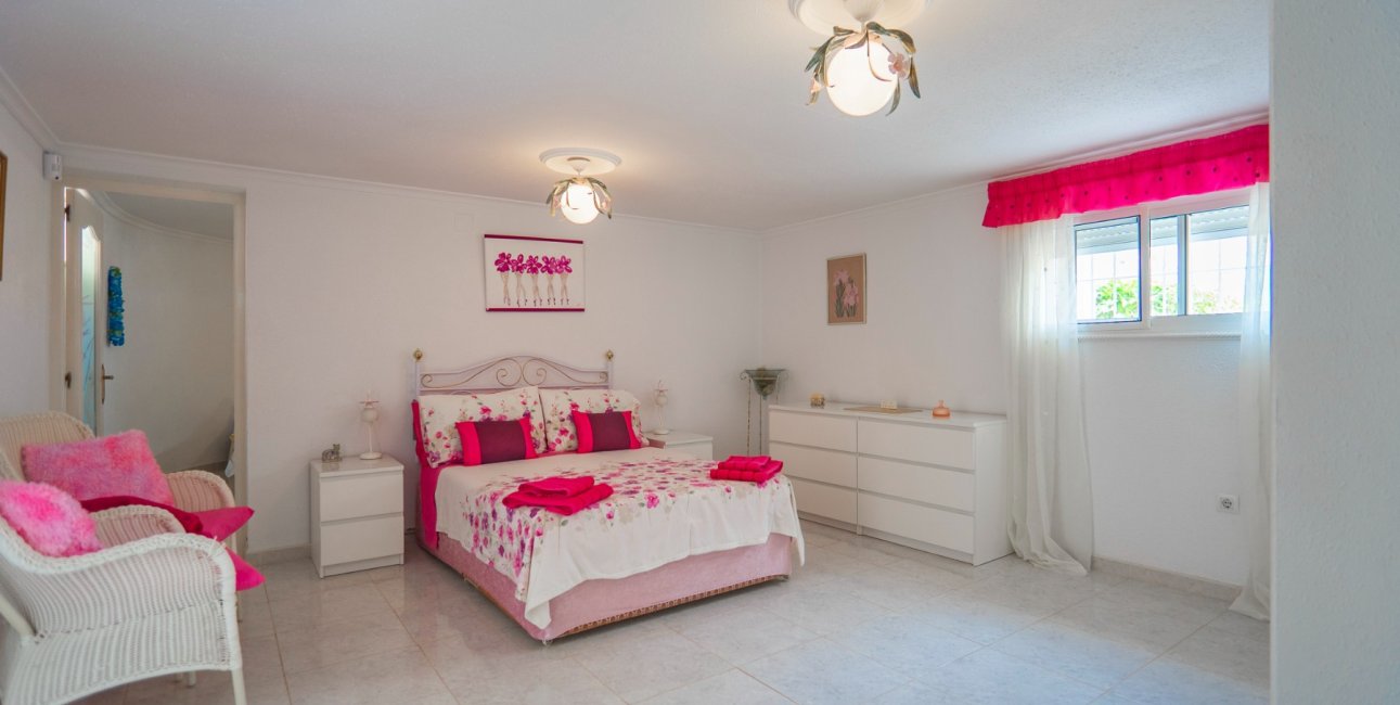 Reventa - Villa -
Ciudad Quesada - La Marquesa