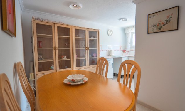 Reventa - Villa -
Ciudad Quesada - La Marquesa