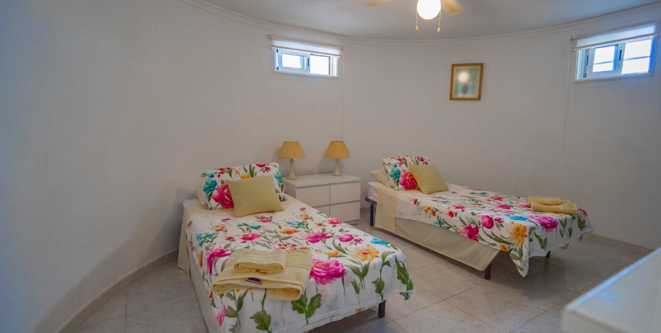 Reventa - Villa -
Ciudad Quesada - La Marquesa