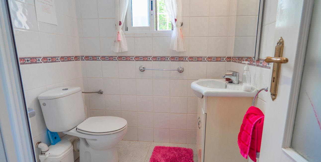 Reventa - Villa -
Ciudad Quesada - La Marquesa