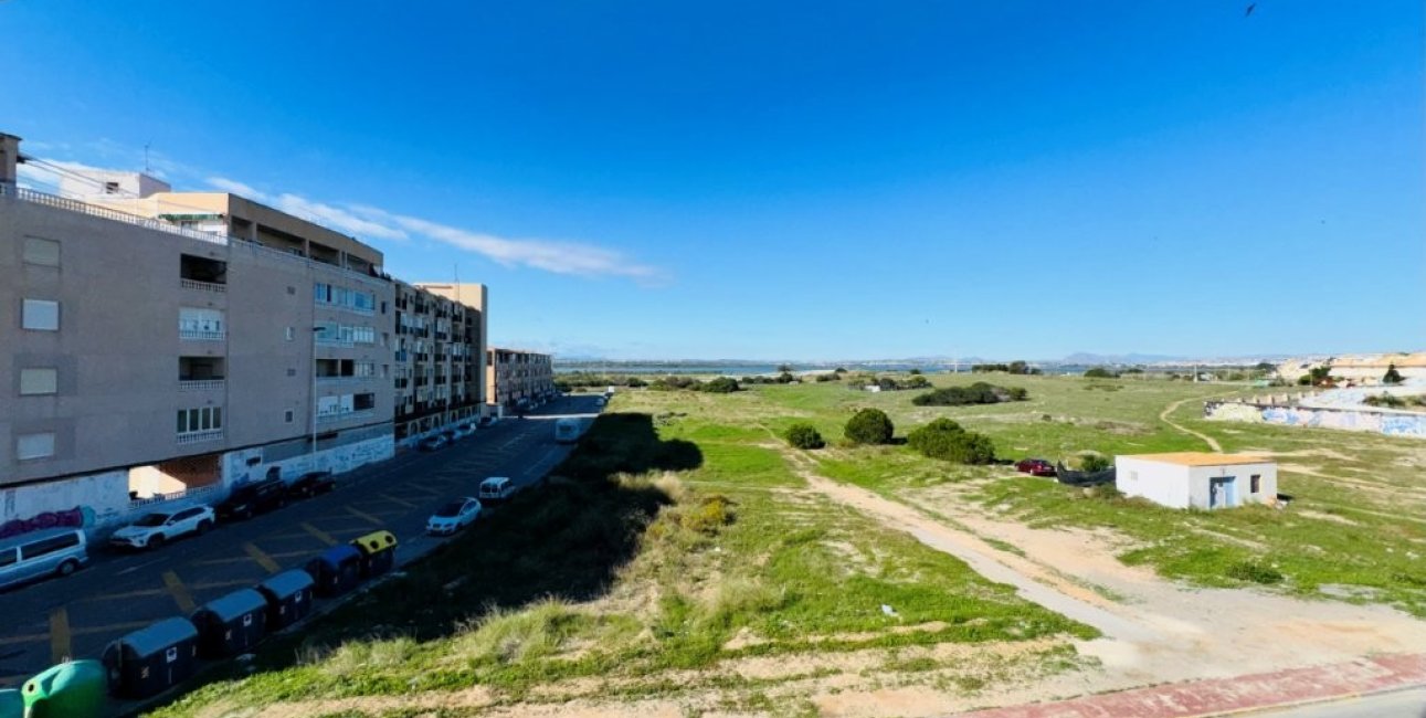 Reventa - Apartamento / piso -
Torrevieja - Puerto Romano