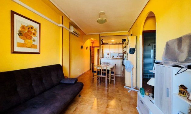 Reventa - Apartamento / piso -
Torrevieja - Puerto Romano