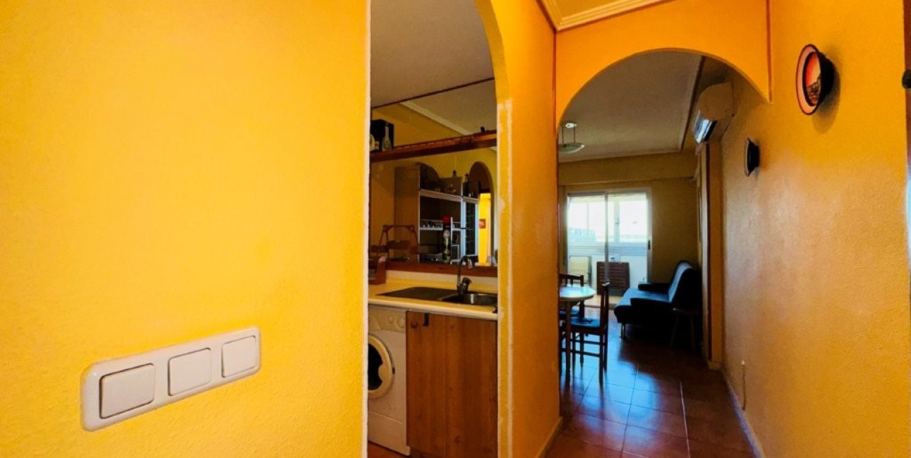 Reventa - Apartamento / piso -
Torrevieja - Puerto Romano