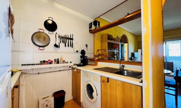 Reventa - Apartamento / piso -
Torrevieja - Puerto Romano