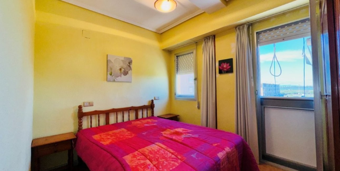 Reventa - Apartamento / piso -
Torrevieja - Puerto Romano