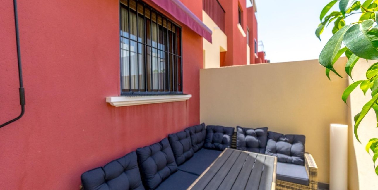 Reventa - Adosado -
Torrevieja - Aguas Nuevas