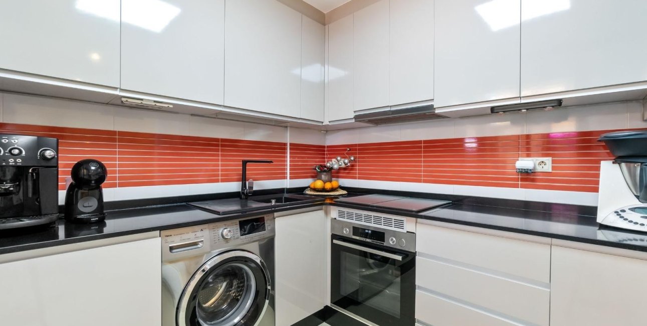 Reventa - Adosado -
Torrevieja - Aguas Nuevas