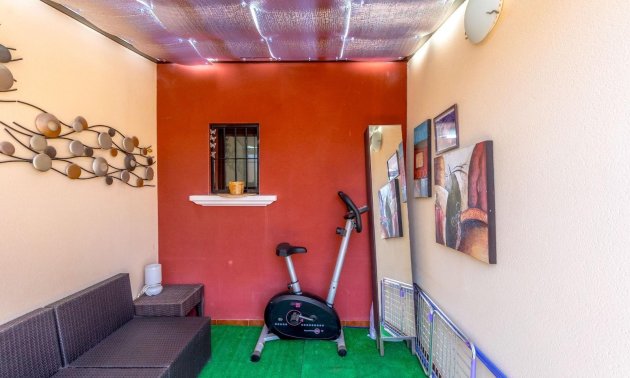 Reventa - Adosado -
Torrevieja - Aguas Nuevas