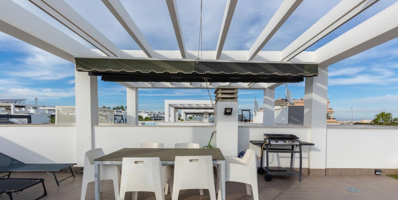 Resale - Bungalow -
Torrevieja - Los Balcones - Los Altos del Edén