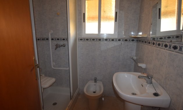 Reventa - Adosado -
Los Montesinos - Los Montesinos - Village